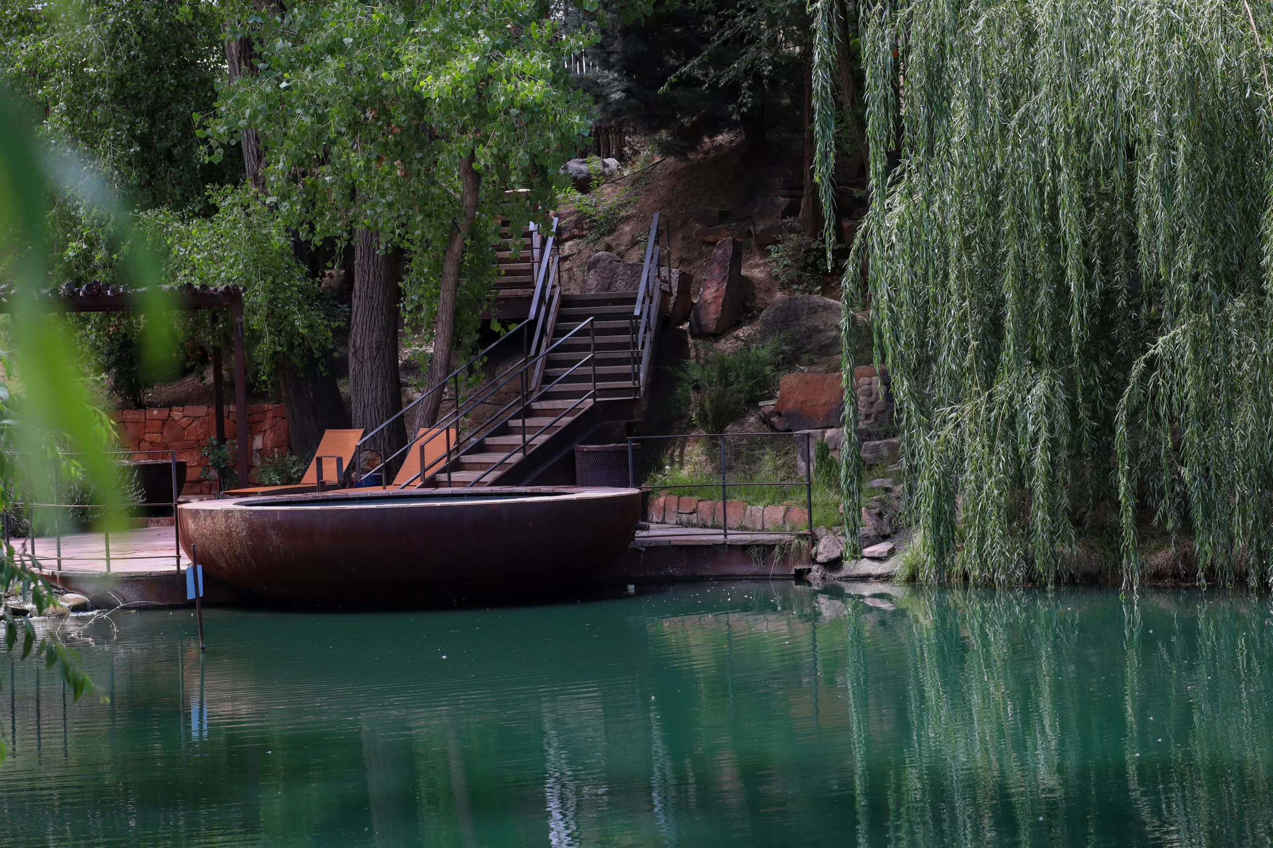 ojo santa fe hot springs in new mexico